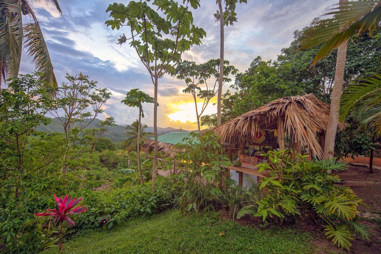 Tropical Cottage en el corazón del caribe El Limon Esterno foto